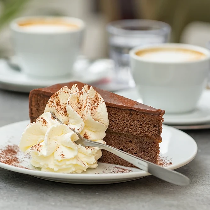 Seecafe Emssee Wiedenbrück Cafe und Kuchen und Torte